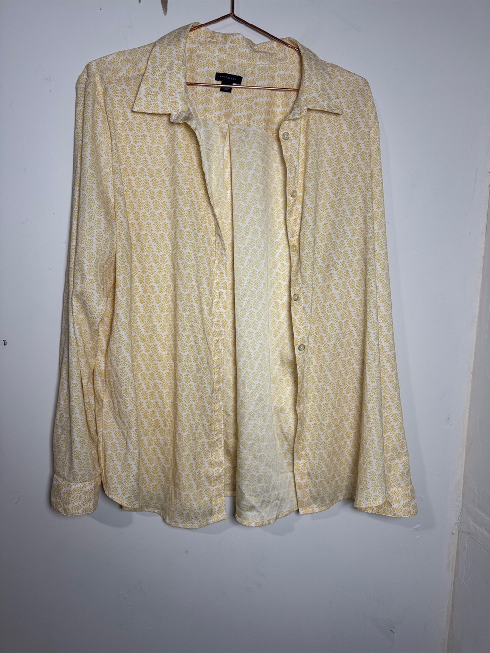 Ann Taylor Pale Yellow Patterned Button-Down Shirt